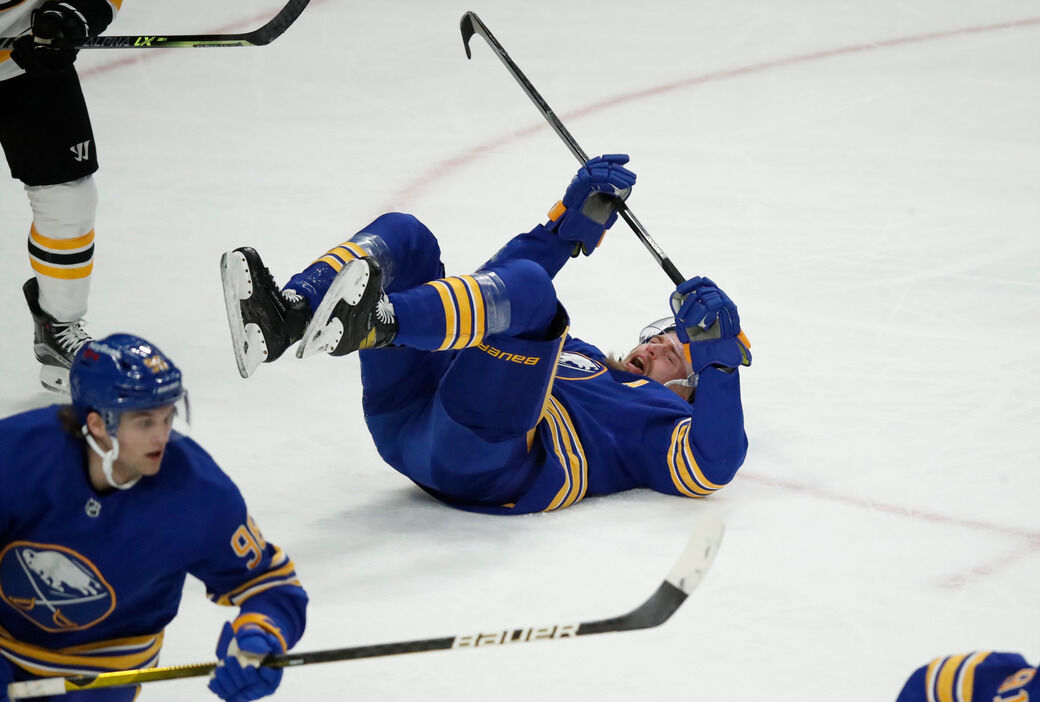 Sabres Bruins